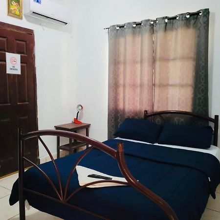 Hostal Rudy'S Beach Puerto Cortes Exterior foto